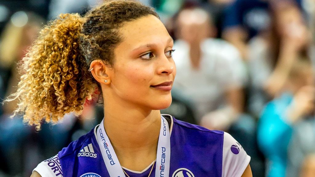 Ines Granvorka von Volero ZH zu TS Volley Düdingen